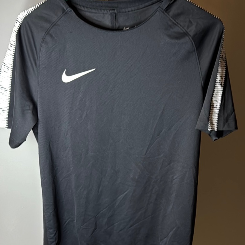 Nike Black Short Sleeve Athletic Tee